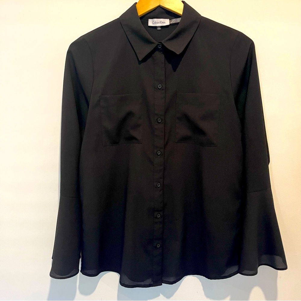 Calvin Klein Women’s Long Sleeve Black Dressy Casual Blouse Bell Sleeves Small